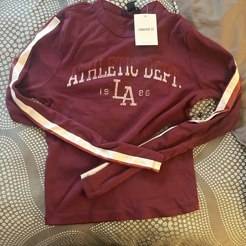New (with tags) burgundy longsleeve tee for women